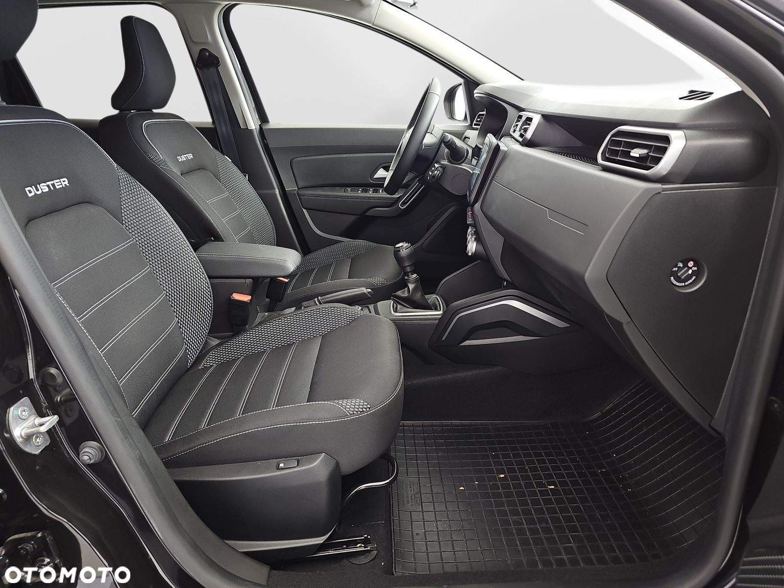 Dacia Duster 1.3 TCe Journey 4WD - 29
