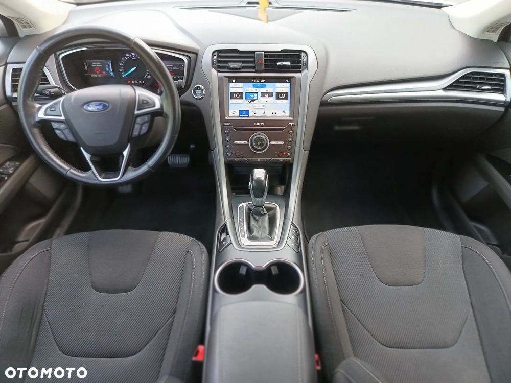 Ford Mondeo - 17