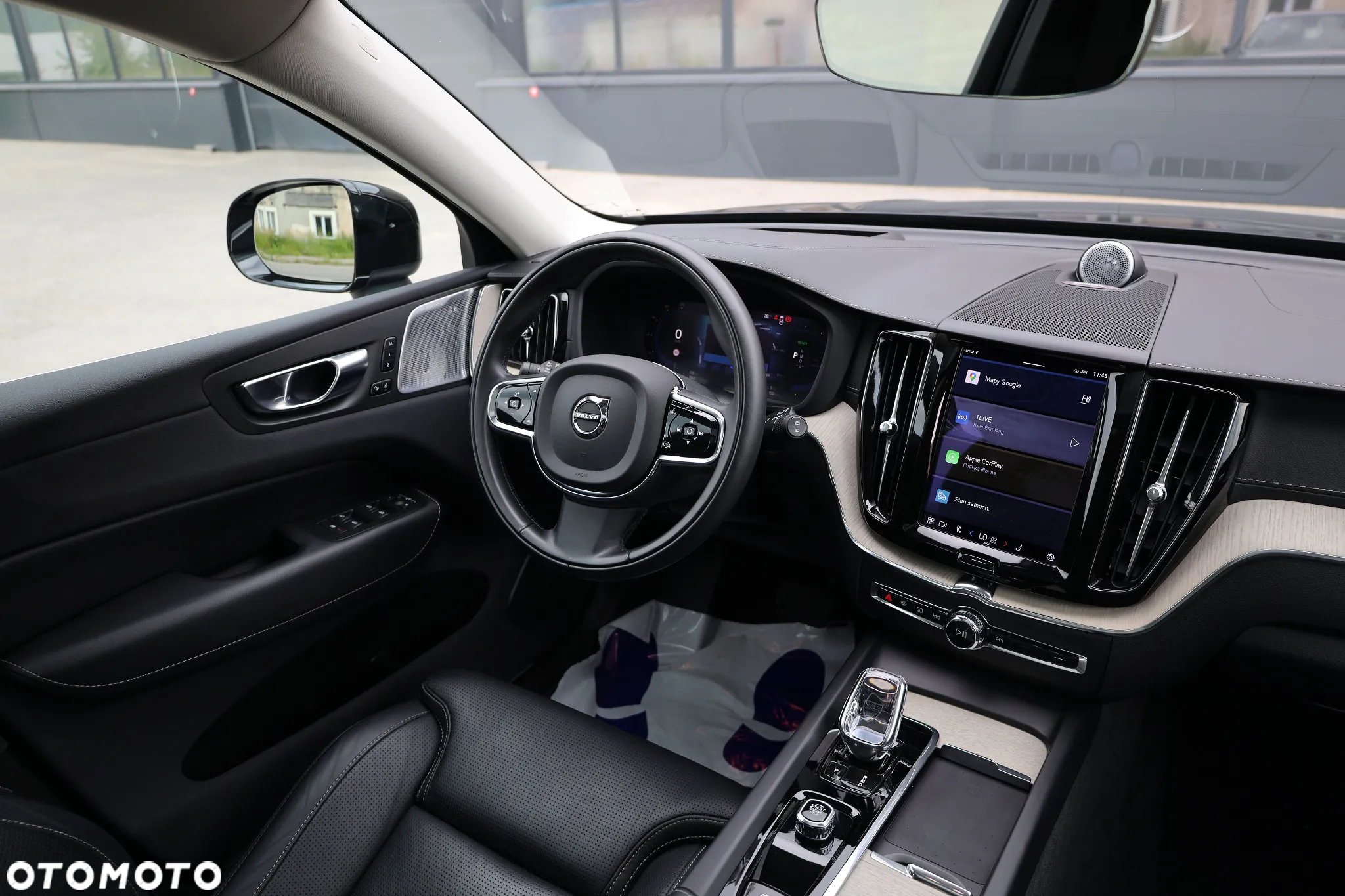Volvo XC 60 T6 AWD Plug-In Hybrid Inscription - 8