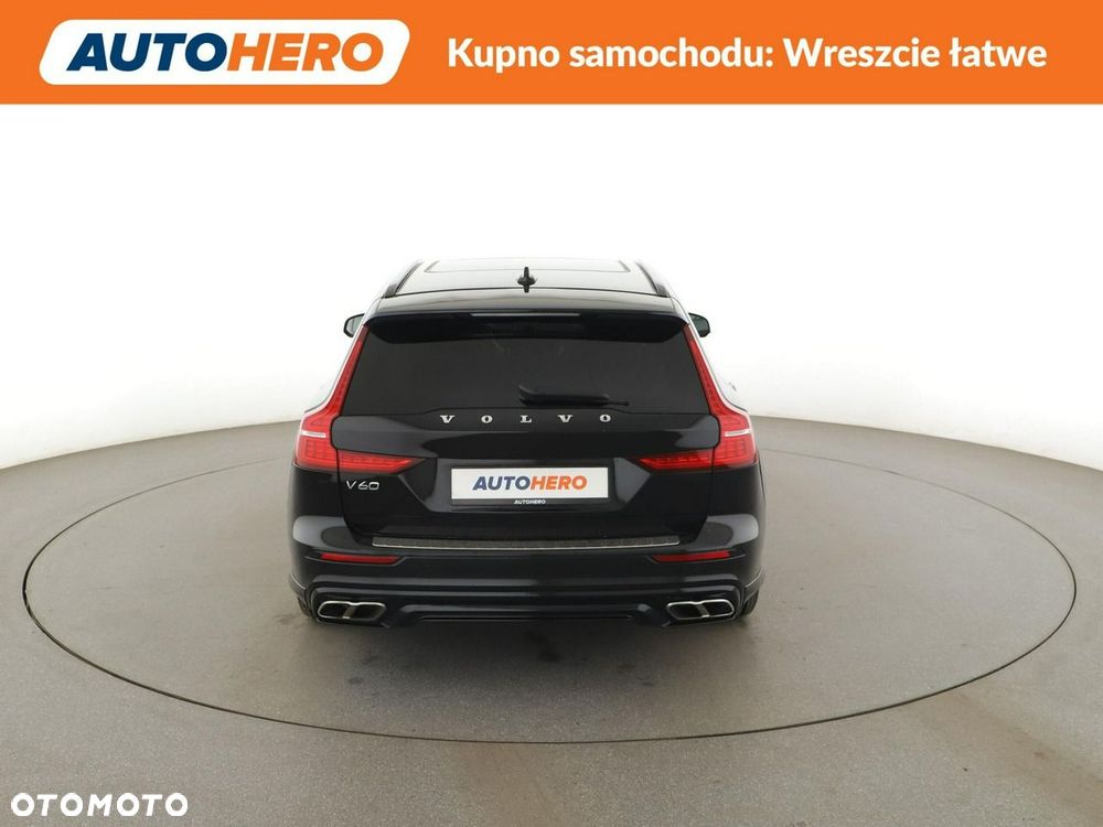 Volvo V60 T8 AWD Recharge Geartronic RDesign - 7