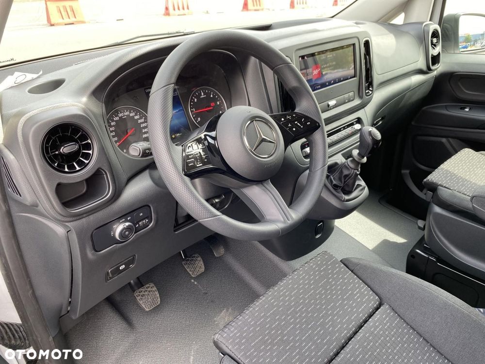 Mercedes-Benz Vito - 14