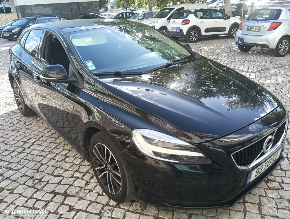 Volvo V40 2.0 D2 Momentum Eco - 2