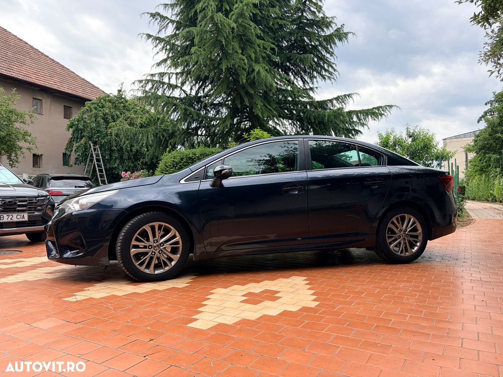 Toyota Avensis 2.0 D-4D Executive - 2