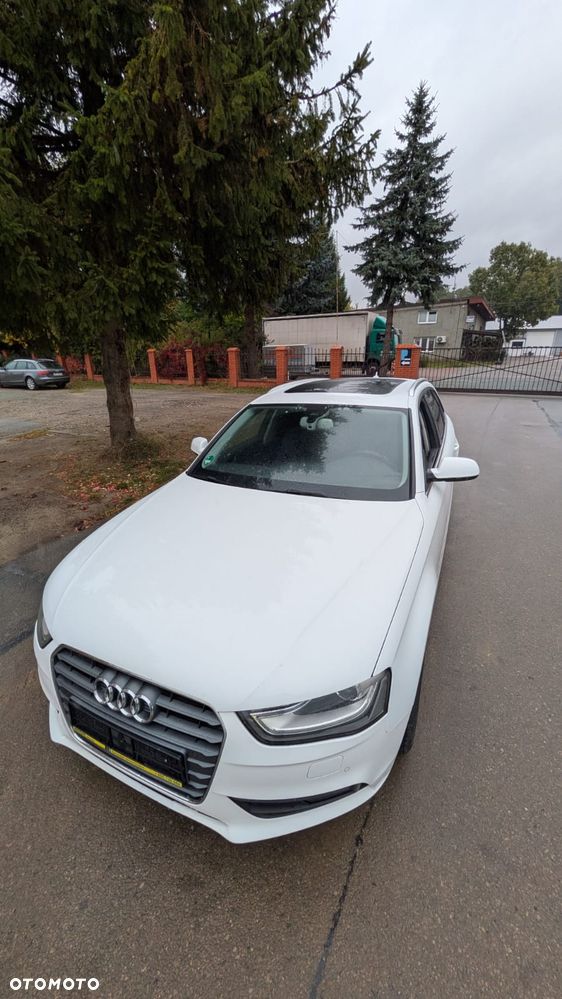 Audi A4 Avant - 12