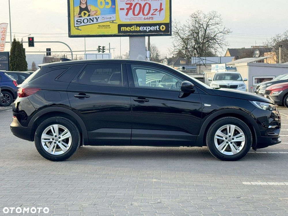 Opel Grandland X - 11
