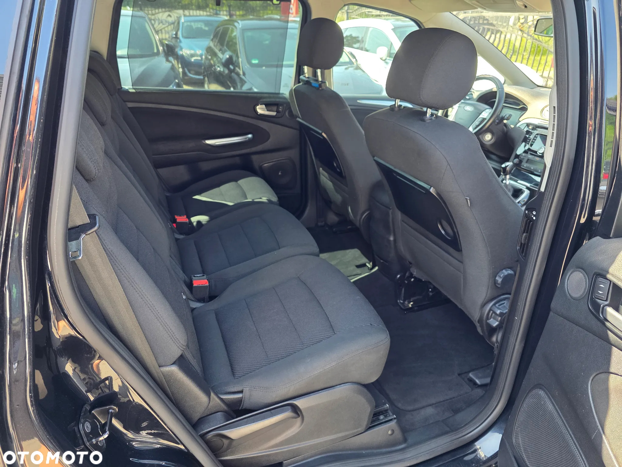 Ford S-Max 2.0 TDCi DPF Titanium - 11