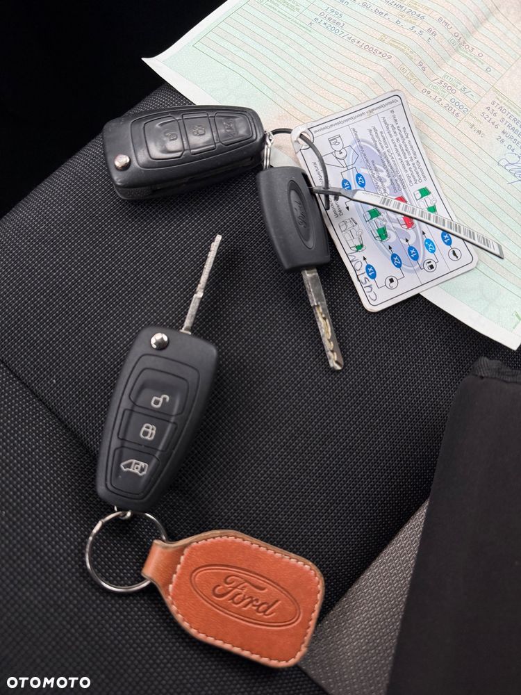 Ford Transit Custom 310 L2H1 Limited - 37