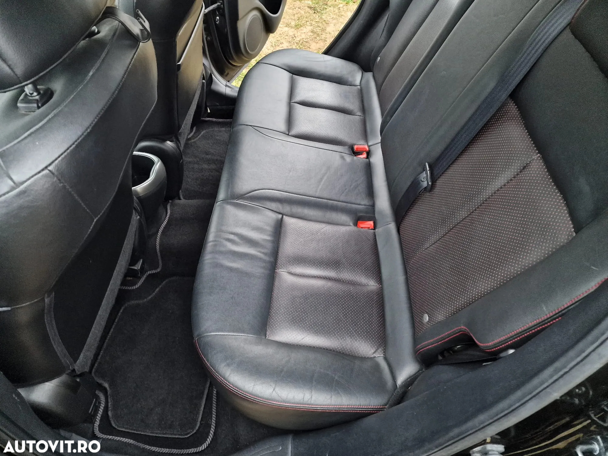 Nissan Juke 1.5 dCi Tekna - 24