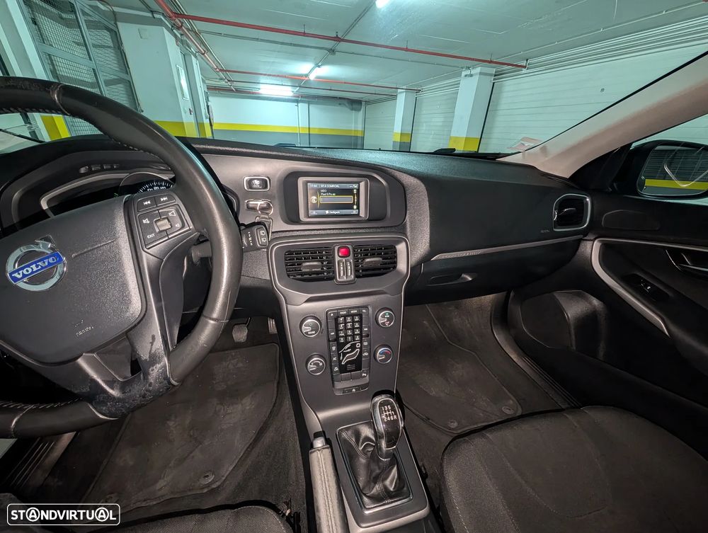 Volvo V40 Cross Country 2.0 D2 Kinetic - 14