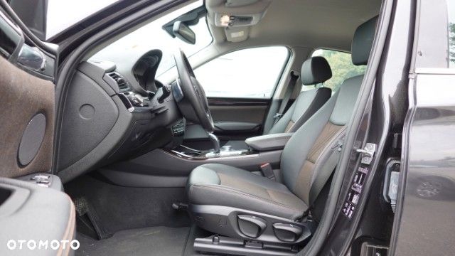 BMW X4 xDrive20d xLine - 14