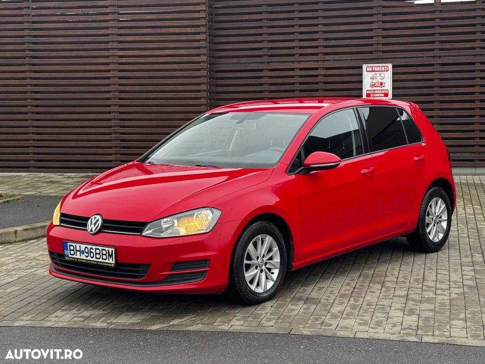 Volkswagen Golf 1.6 TDI DPF Comfortline - 3