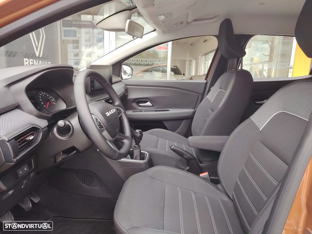 Dacia Sandero 1.0 ECO-G Stepway Bi-Fuel — fotografia 17