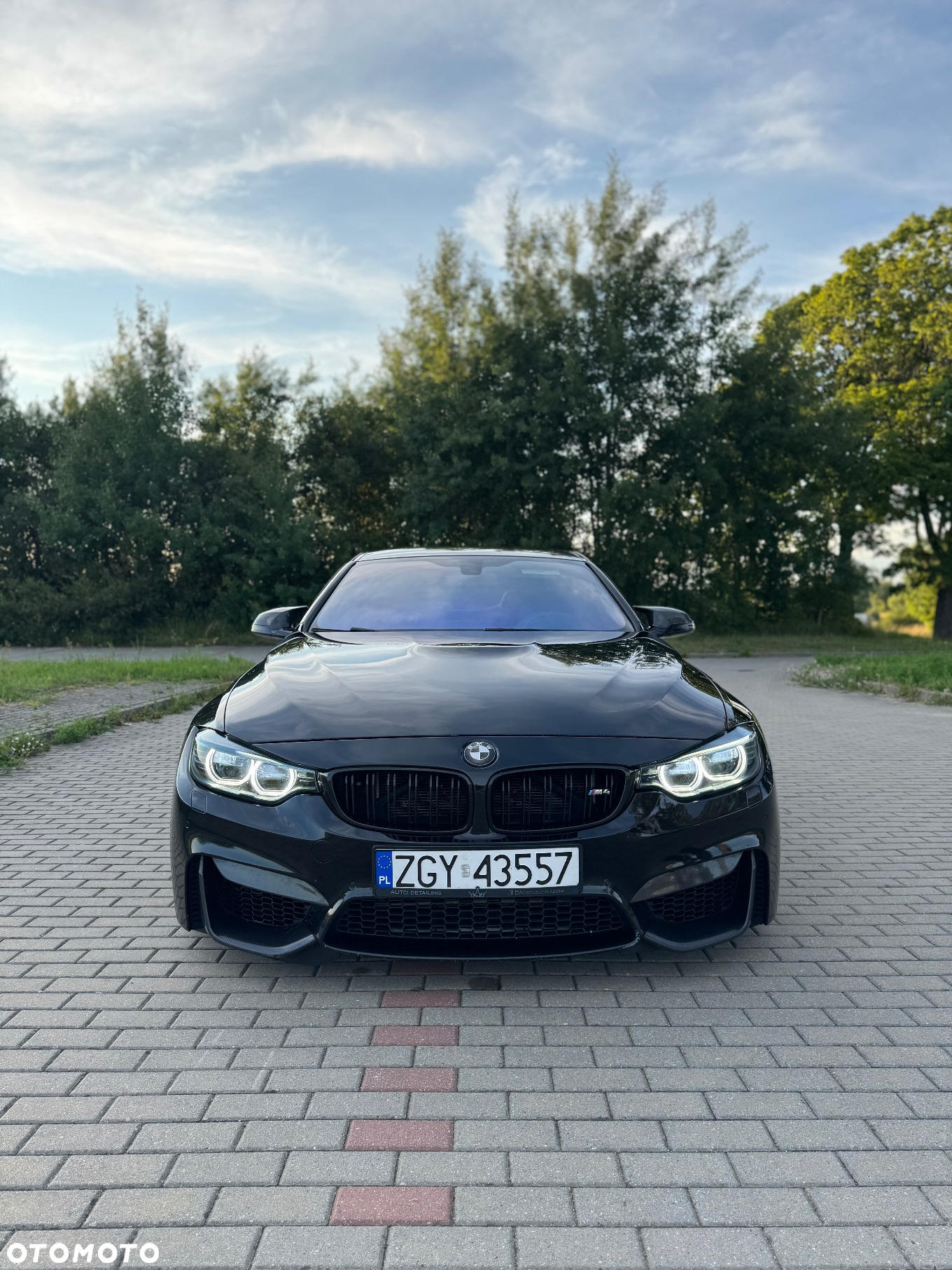 BMW M4 Coupe DKG - 9