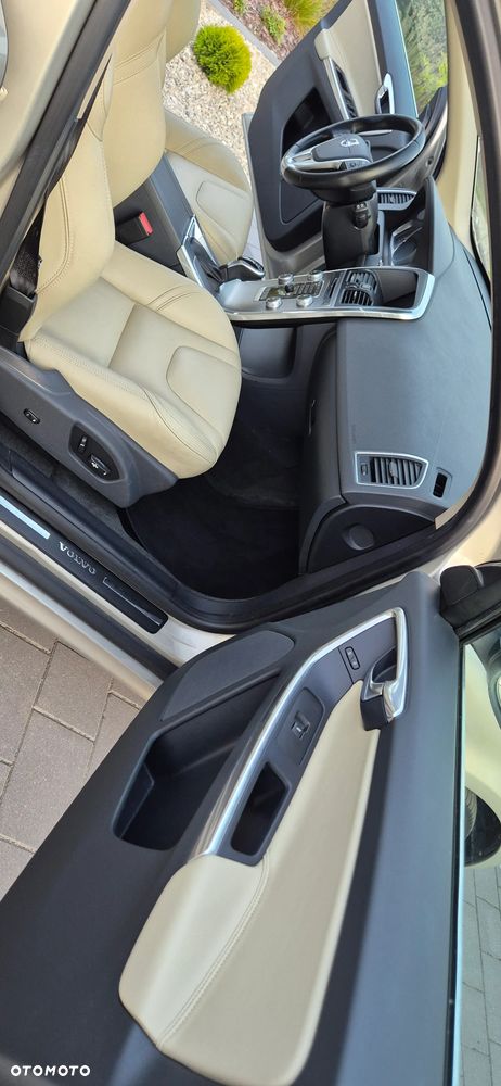 Volvo XC 60 - 27