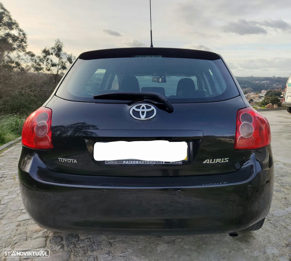 Toyota Auris 1.4 VVT-i Luna - 2