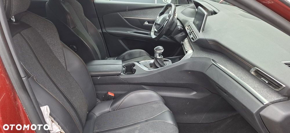 Peugeot 3008 2.0 HDi Allure - 13