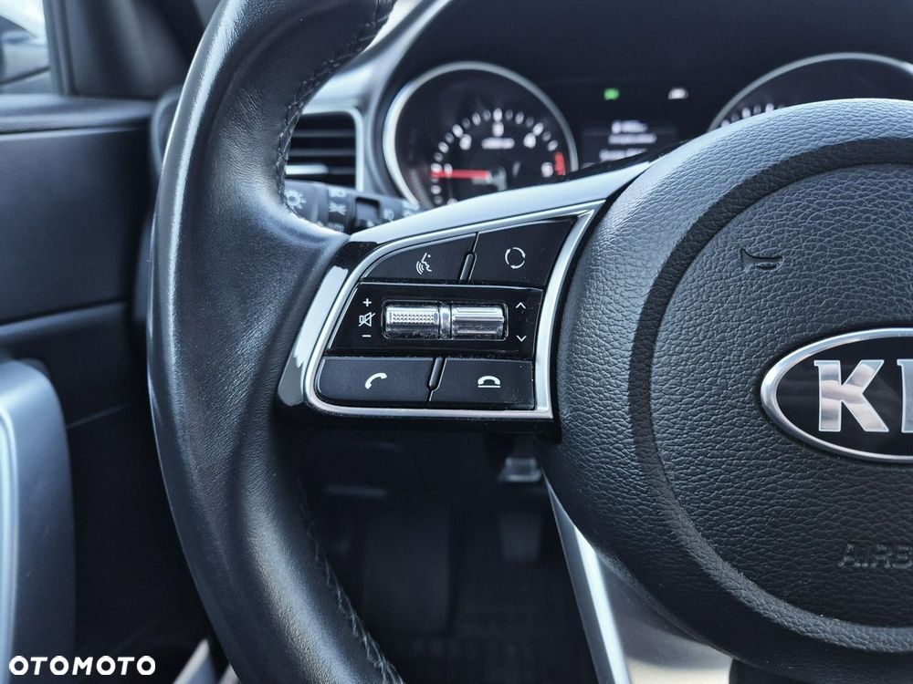 Kia Ceed 1.6 CRDi mHEV M - 25
