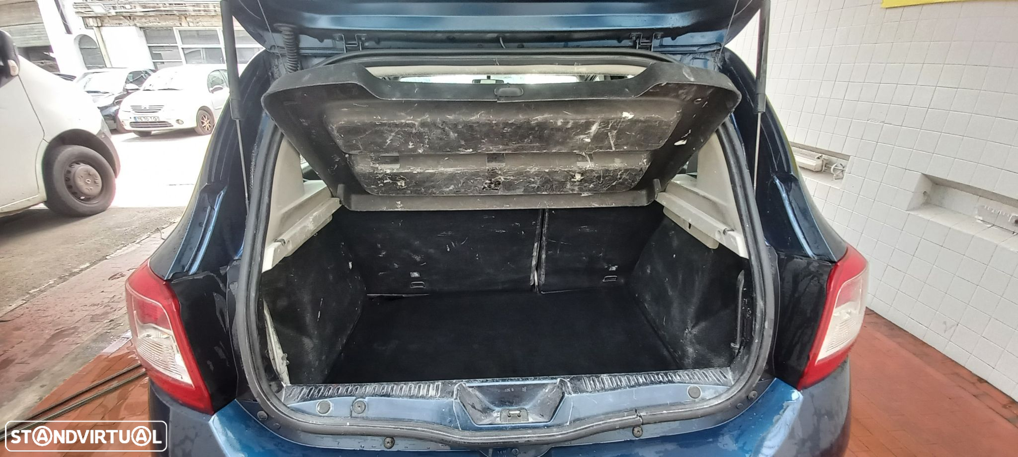 Dacia Sandero 1.5 dCi SL 10 Anos - 12