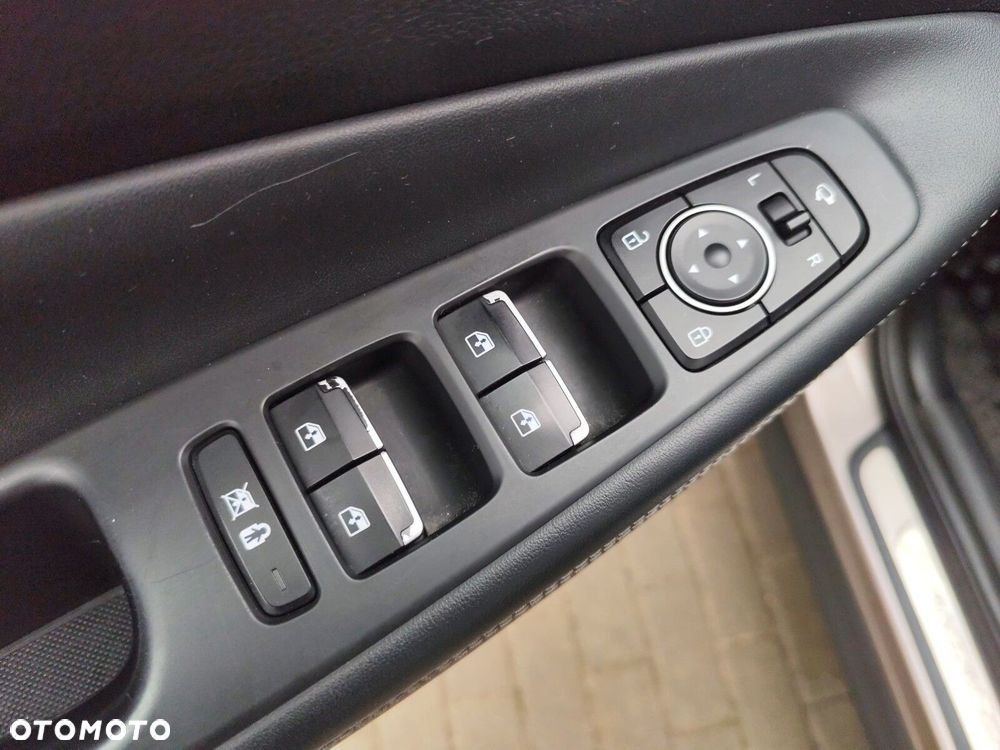 Hyundai Santa Fe - 13