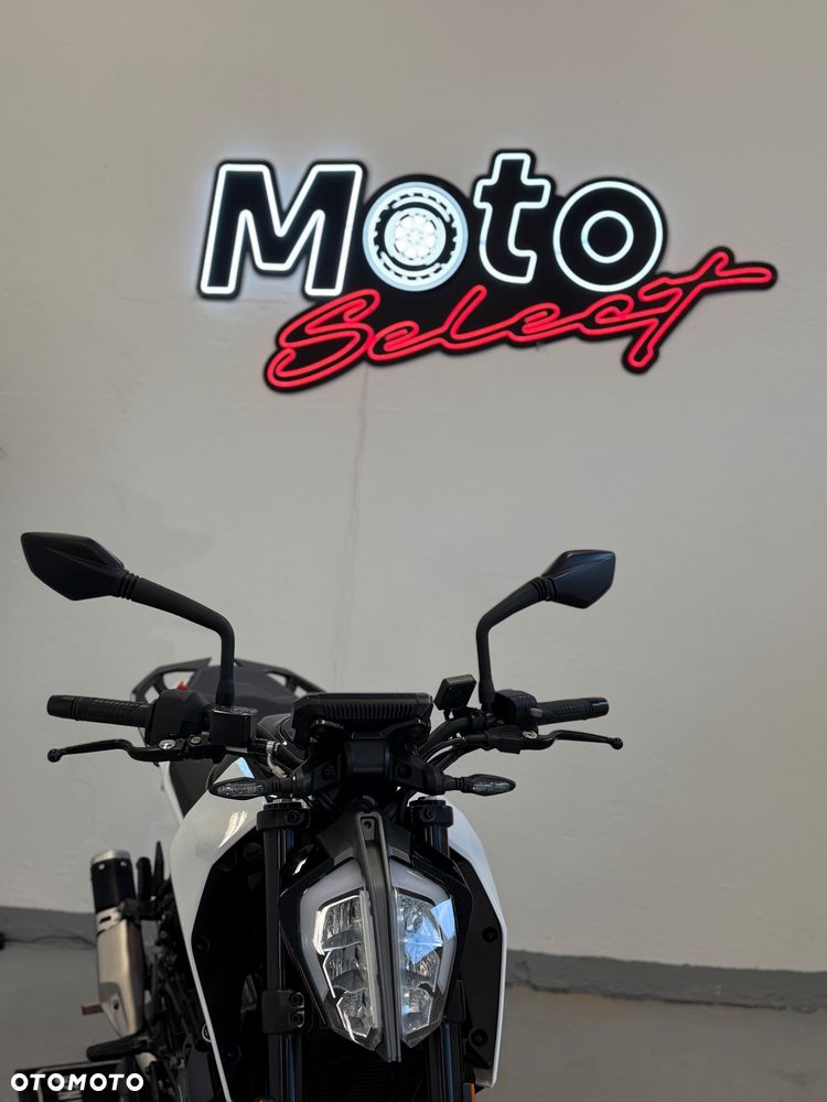 KTM Duke - 23