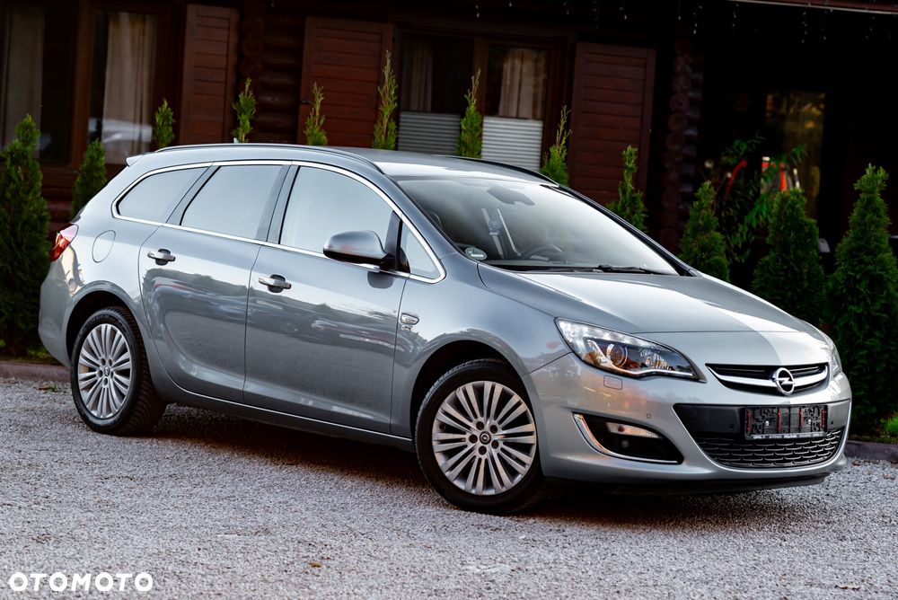 Opel Astra 1.4 Turbo 150 Jahre - 6