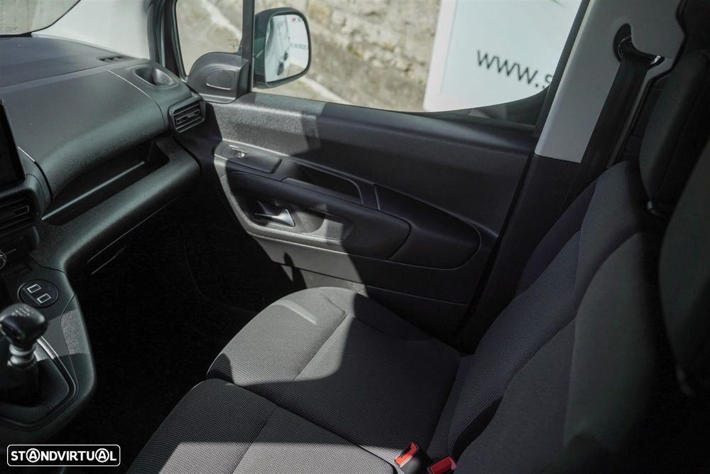 Fiat Doblo 1.5 BlueHDi Curta Easy Pro - 23