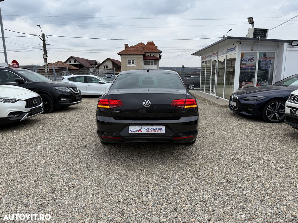 Volkswagen Passat - 7
