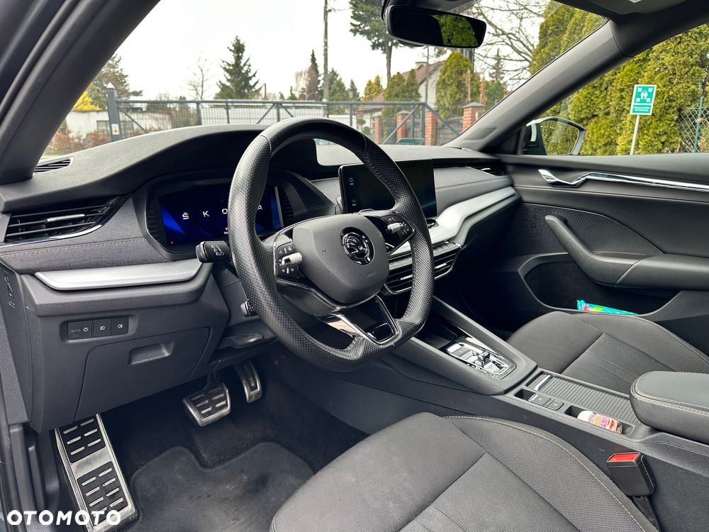 Skoda Octavia 2.0 TDI Style DSG - 9