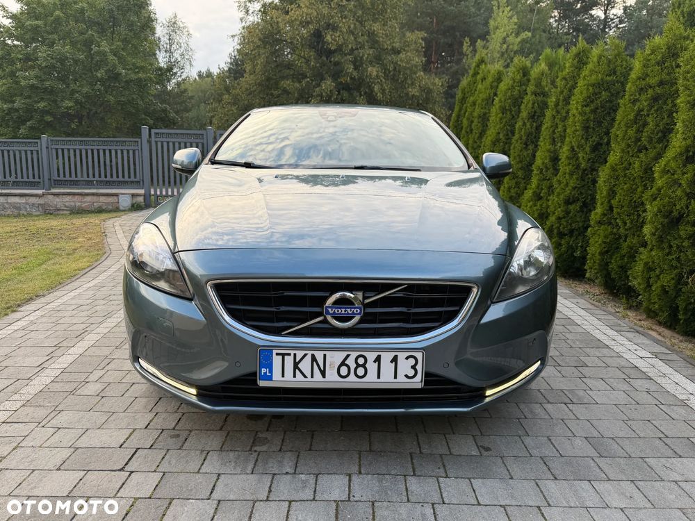 Volvo V40 D2 Momentum - 2