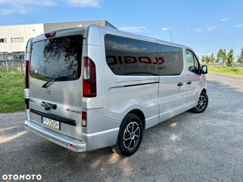 Opel Vivaro - 16