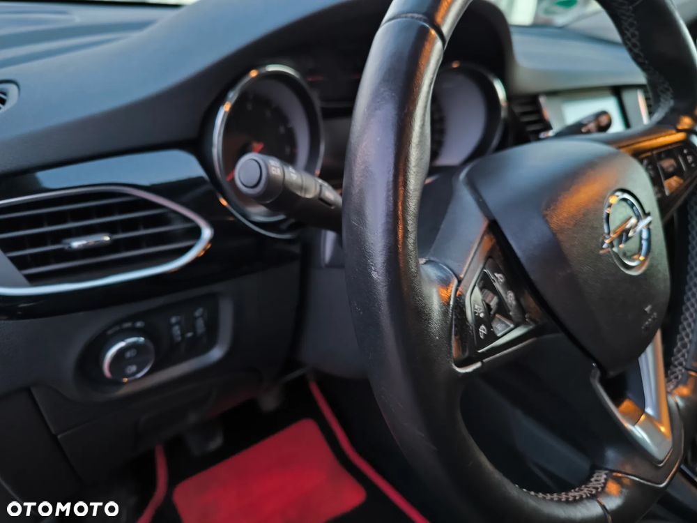 Opel Astra 1.2 Turbo Start/Stop Business Elegance - 22