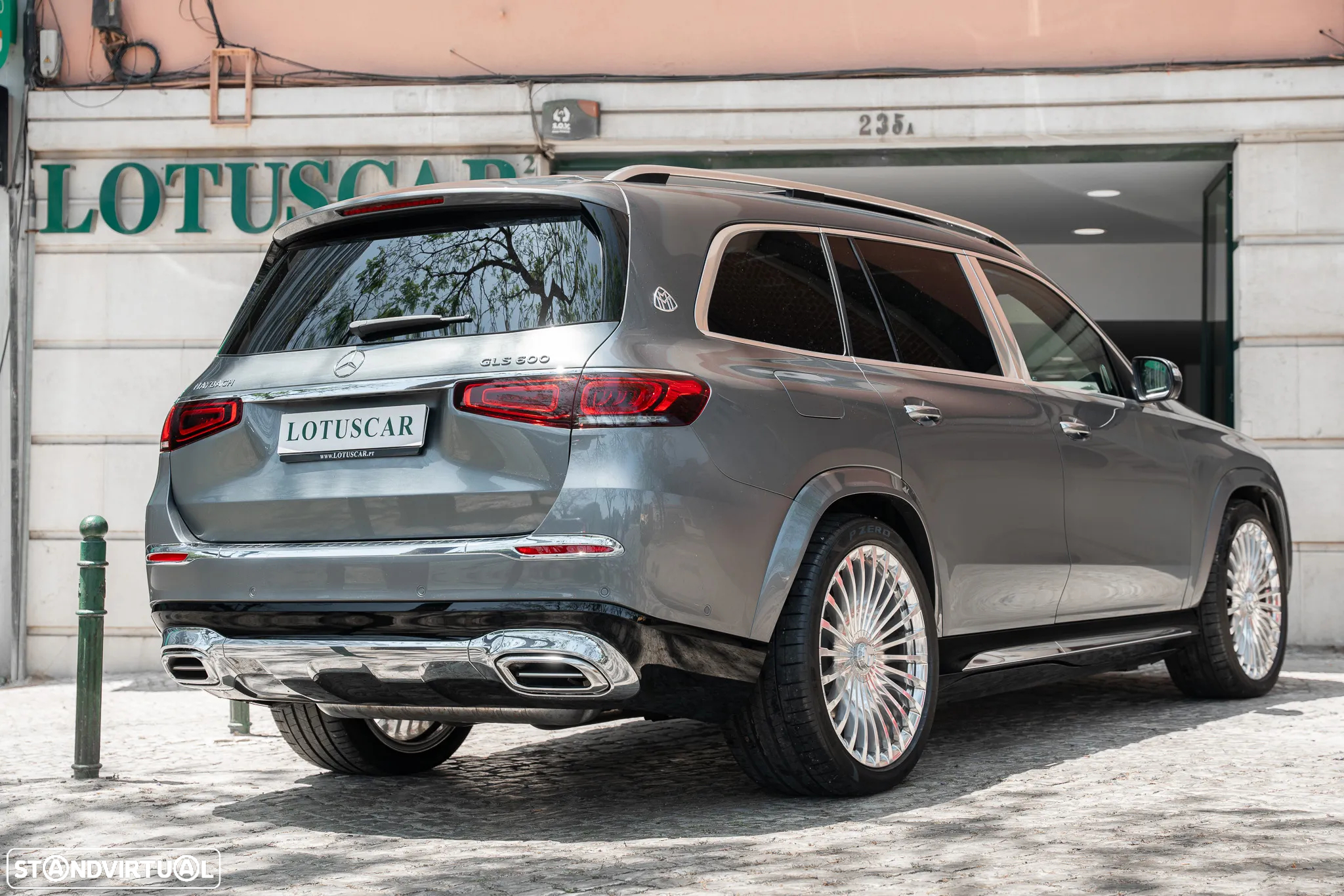 Mercedes-Benz GLS 600 Maybach 4Matic - 4
