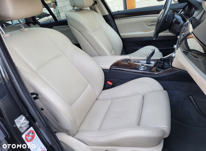 BMW Seria 5 - 28
