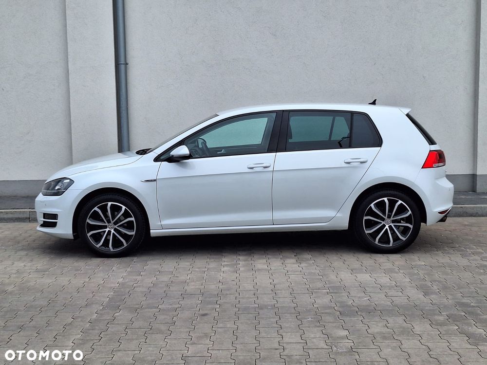 Volkswagen Golf 1.2 TSI BlueMotion Technology Lounge - 27