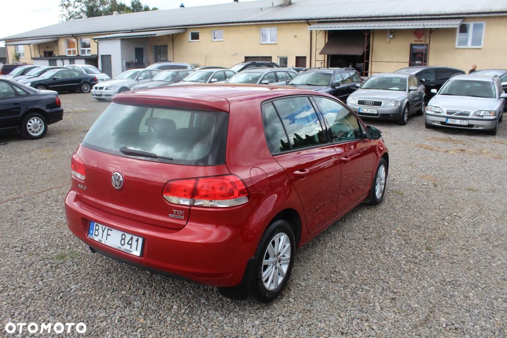 Volkswagen Golf - 4