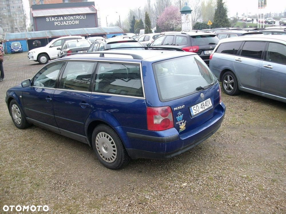 Volkswagen Passat - 5
