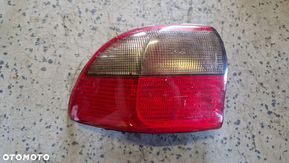 OPEL OMEGA B LAMPA TYŁ LEWA - 1