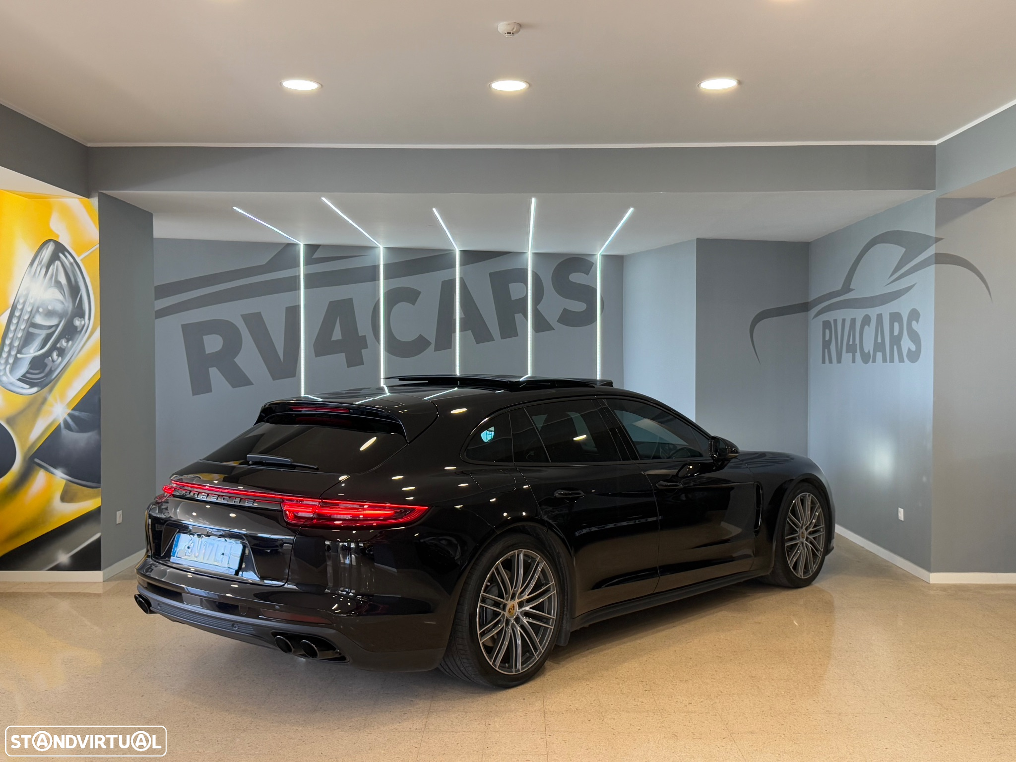 Porsche Panamera Sport Turismo 4 E-Hybrid - 14