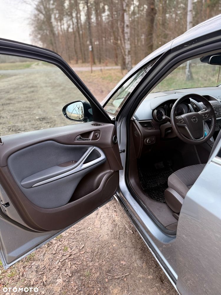 Opel Zafira 2.0 CDTI Cosmo - 15