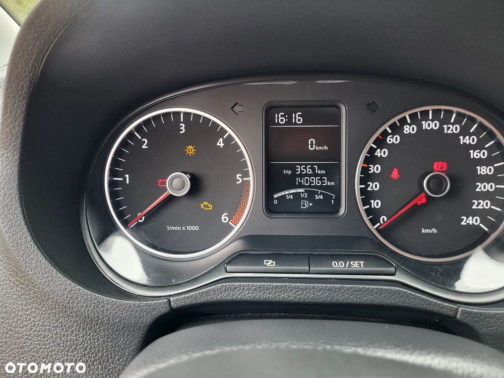 Volkswagen Polo - 20