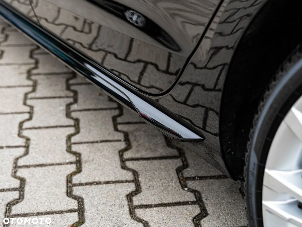 Audi A4 Limousine - 10