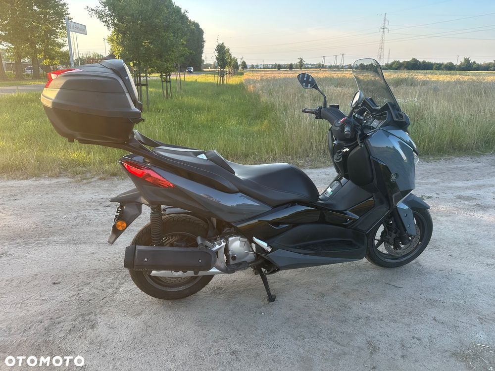 Yamaha X-max - 4
