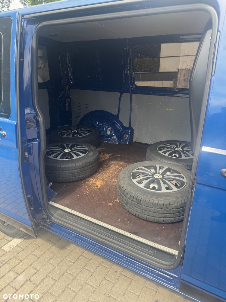 Volkswagen T5 - 9