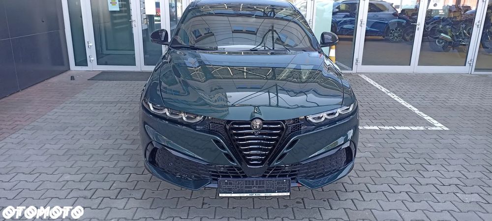 Alfa Romeo Tonale 1.5 T4 GSE mHEV Veloce DCT - 3