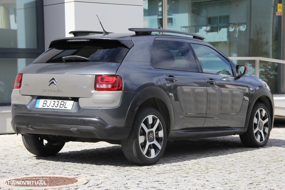 Citroën C4 Cactus VTi 82 Shine Edition - 3