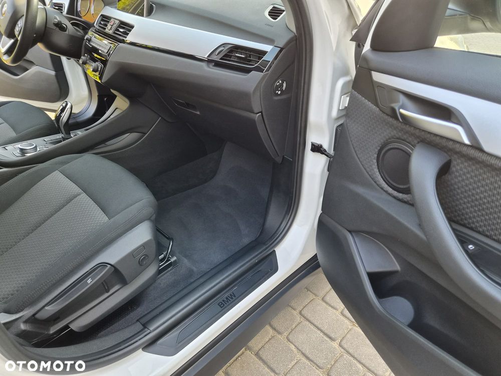 BMW X1 - 16
