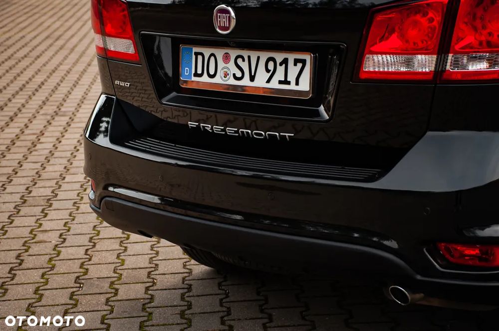 Fiat Freemont 2.0 Multijet 16V DPF Automatik Allrad Black Code - 24