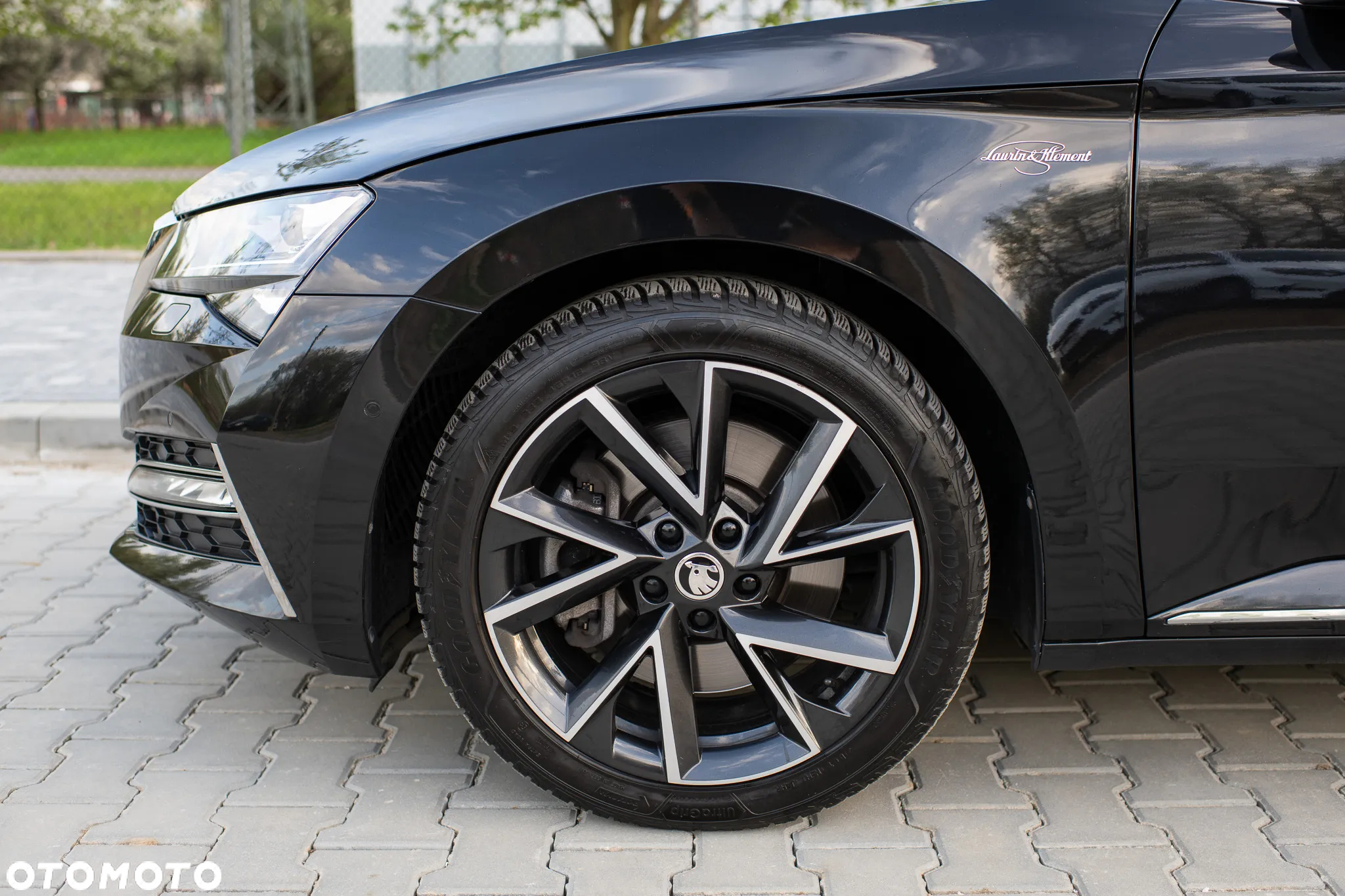 Skoda Superb 2.0 TSI 4x4 L&K DSG - 14