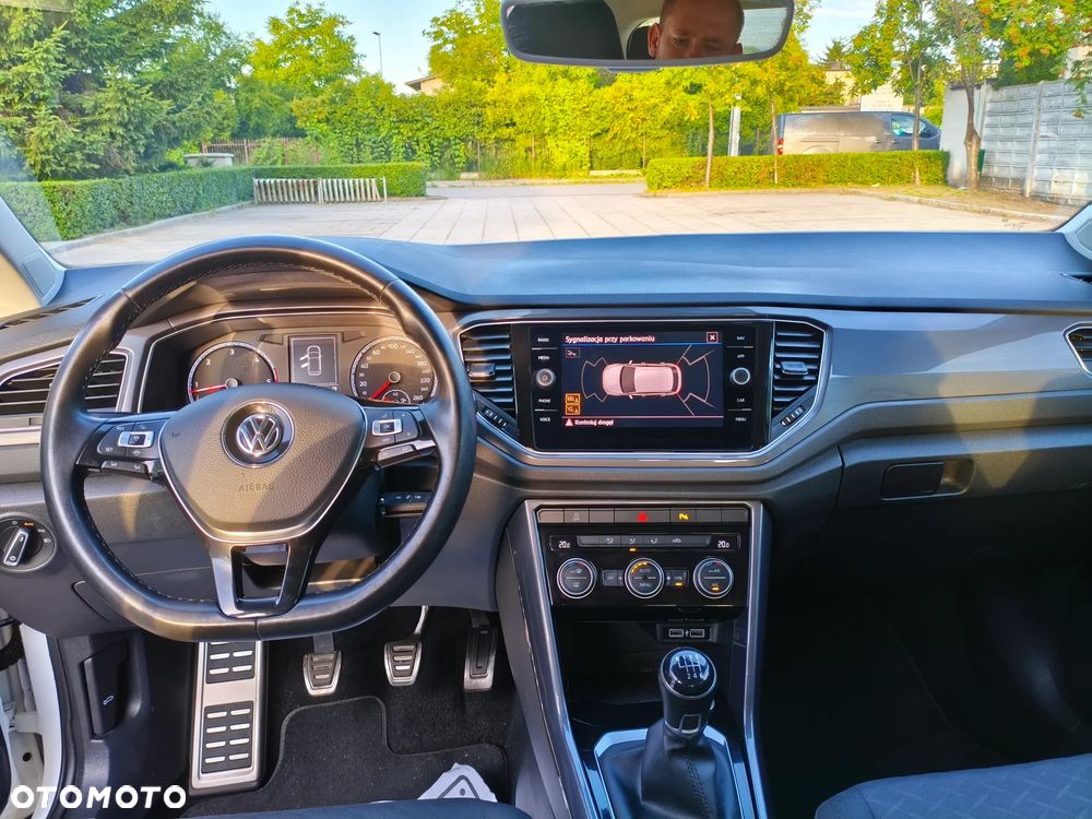 Volkswagen T-Roc - 5