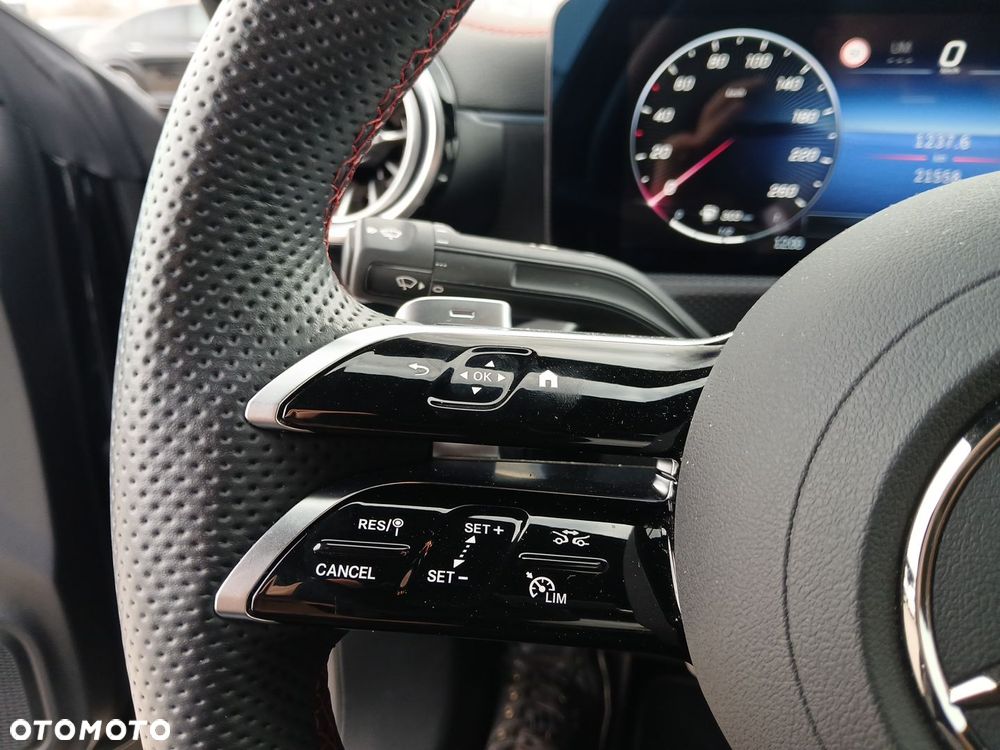 Mercedes-Benz CLA 180 mHEV AMG Line 7G-DCT - 22